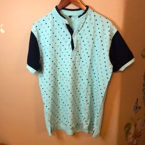 Benetton short sleeve Henley. Sz XL. Vintage 90’s.